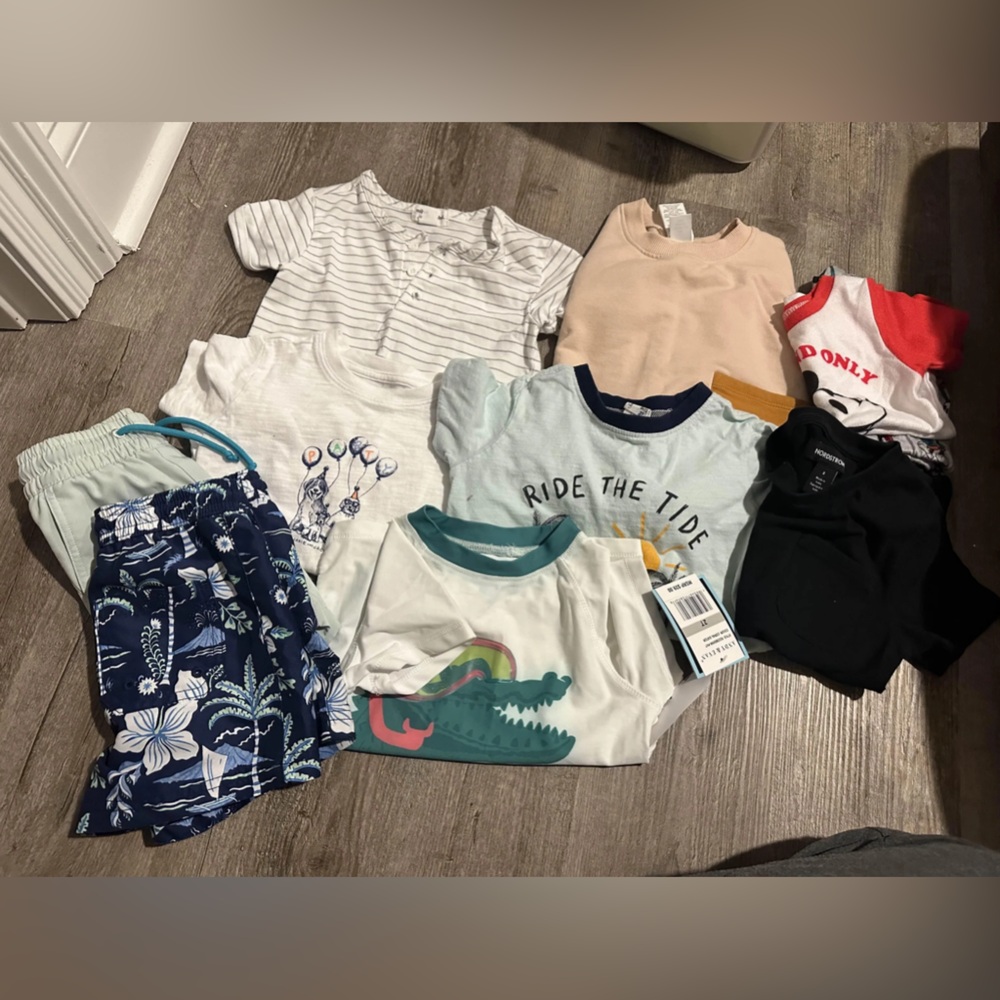 Bundle of Boys clothing!! Like new - excellent condition!